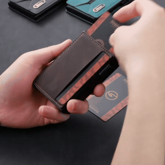 DenIor™ MagSnap — Magnetic Pop-Up Leather Card Wallet